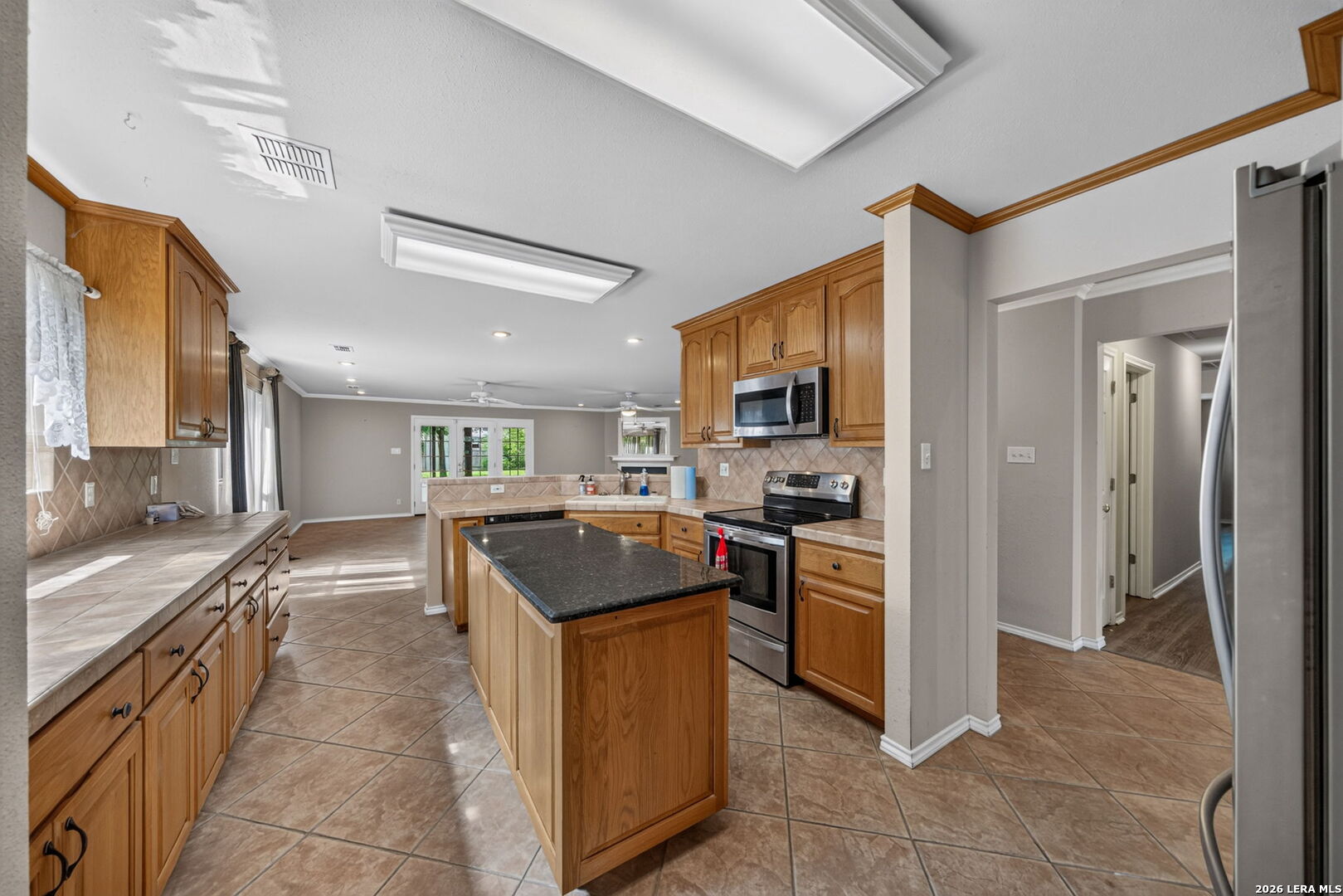 254 Quail Drive Universal City TX 78148