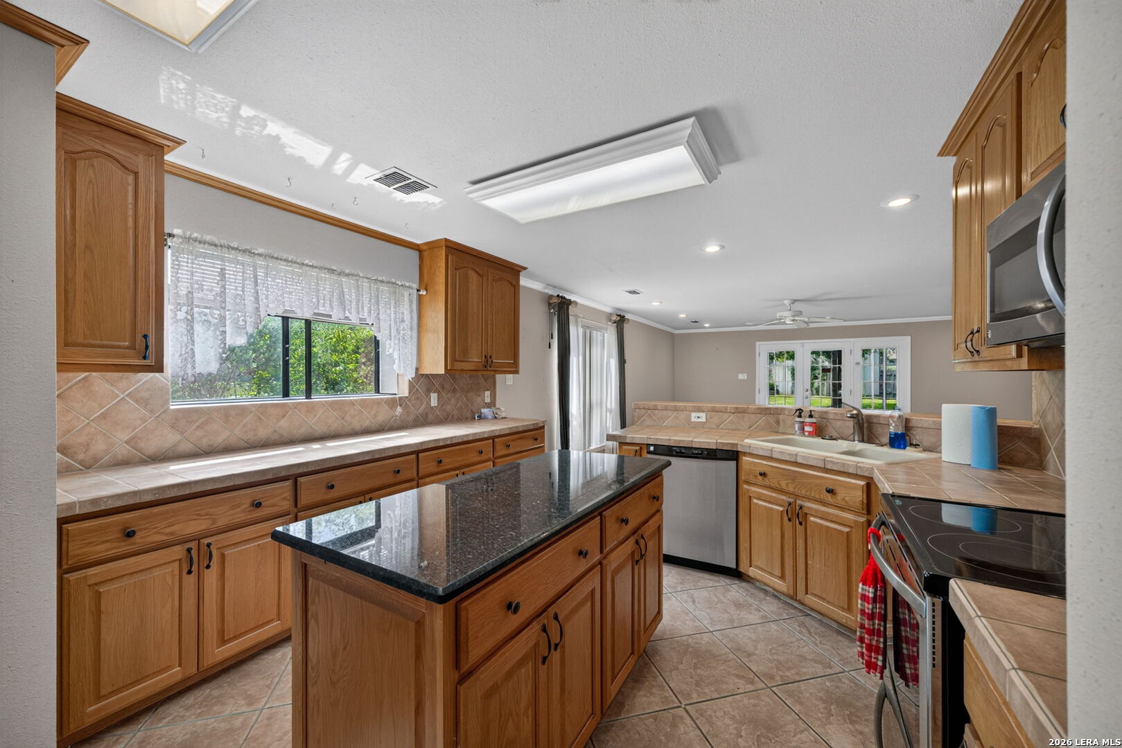 254 Quail Drive Universal City TX 78148