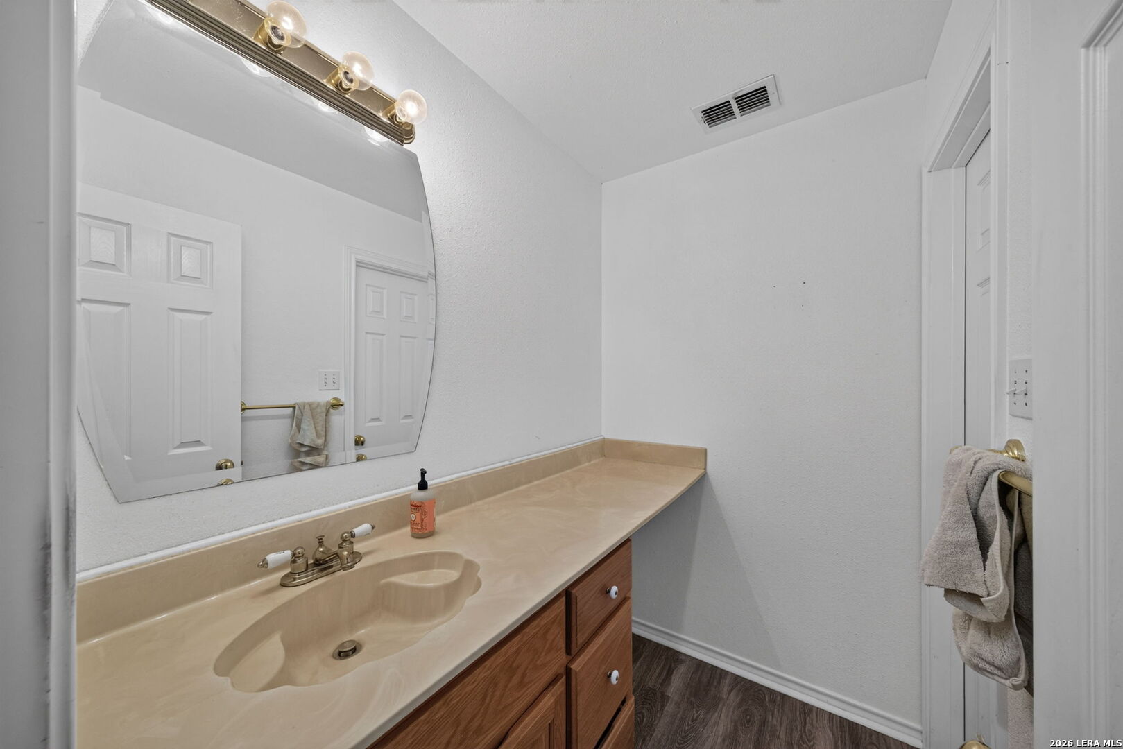 254 Quail Drive Universal City TX 78148