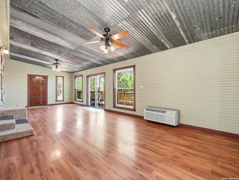 846 Private Road 260 W Mico TX 78056
