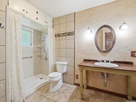 846 Private Road 260 W Mico TX 78056