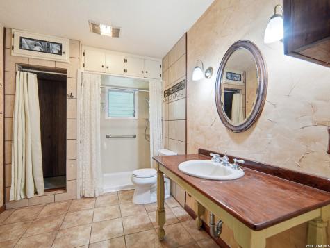 846 Private Road 260 W Mico TX 78056