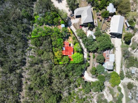 846 Private Road 260 W Mico TX 78056