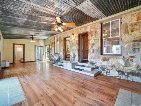 846 Private Road 260 W Mico TX 78056