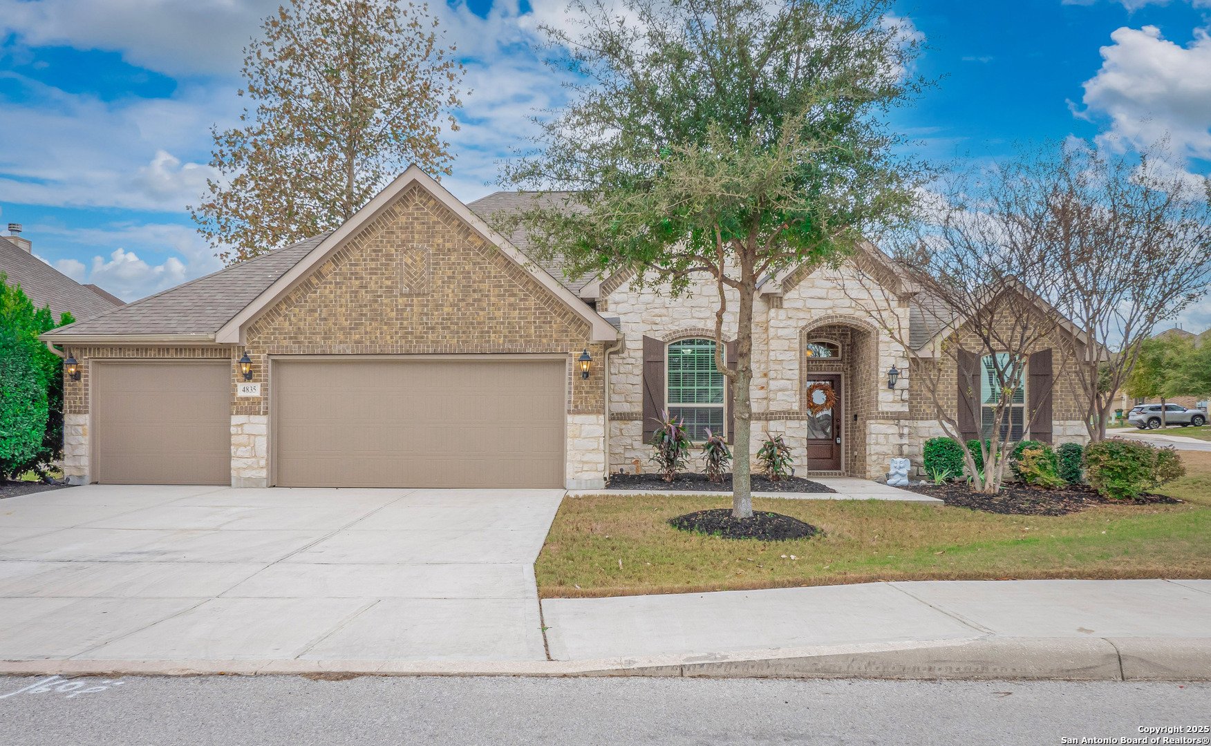 4835 La Santa Road San Antonio TX 78253