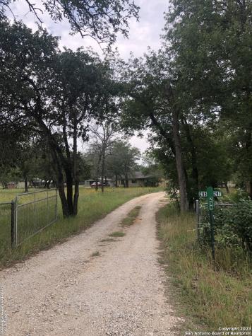 299 Highland Road Poteet TX 78065