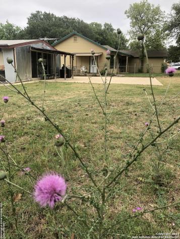 299 Highland Road Poteet TX 78065