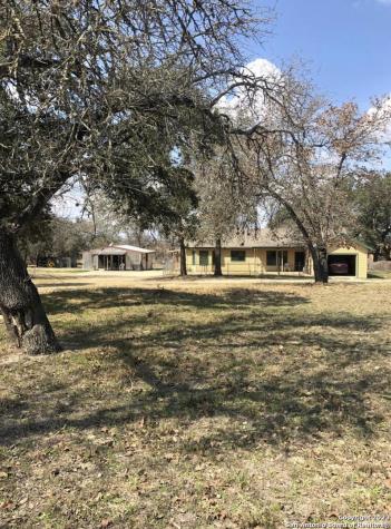 299 Highland Road Poteet TX 78065