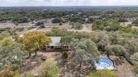 2939 Rolling Oaks Drive New Braunfels TX 78132