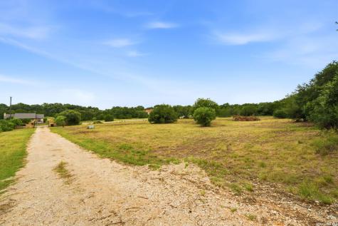 2939 Rolling Oaks Drive New Braunfels TX 78132