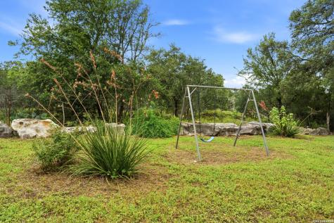 2939 Rolling Oaks Drive New Braunfels TX 78132