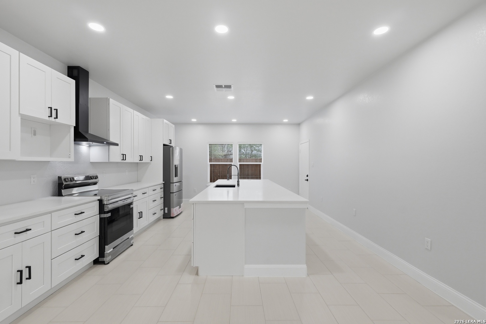 1635 E Chavaneaux San Antonio TX 78214