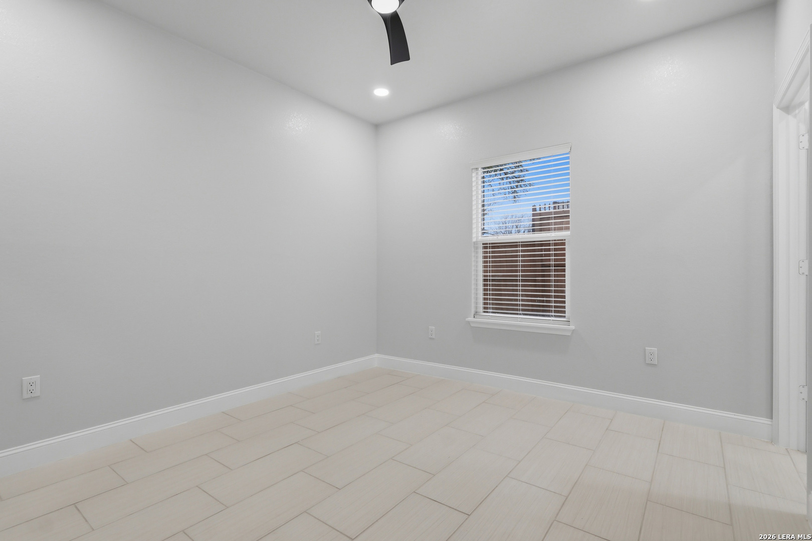 1635 E Chavaneaux San Antonio TX 78214