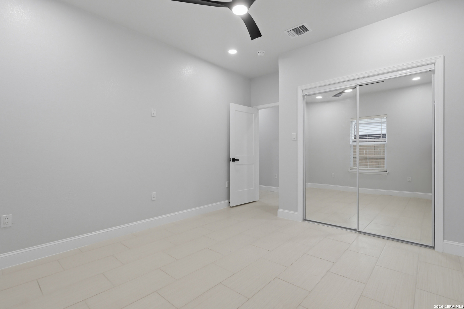 1635 E Chavaneaux San Antonio TX 78214