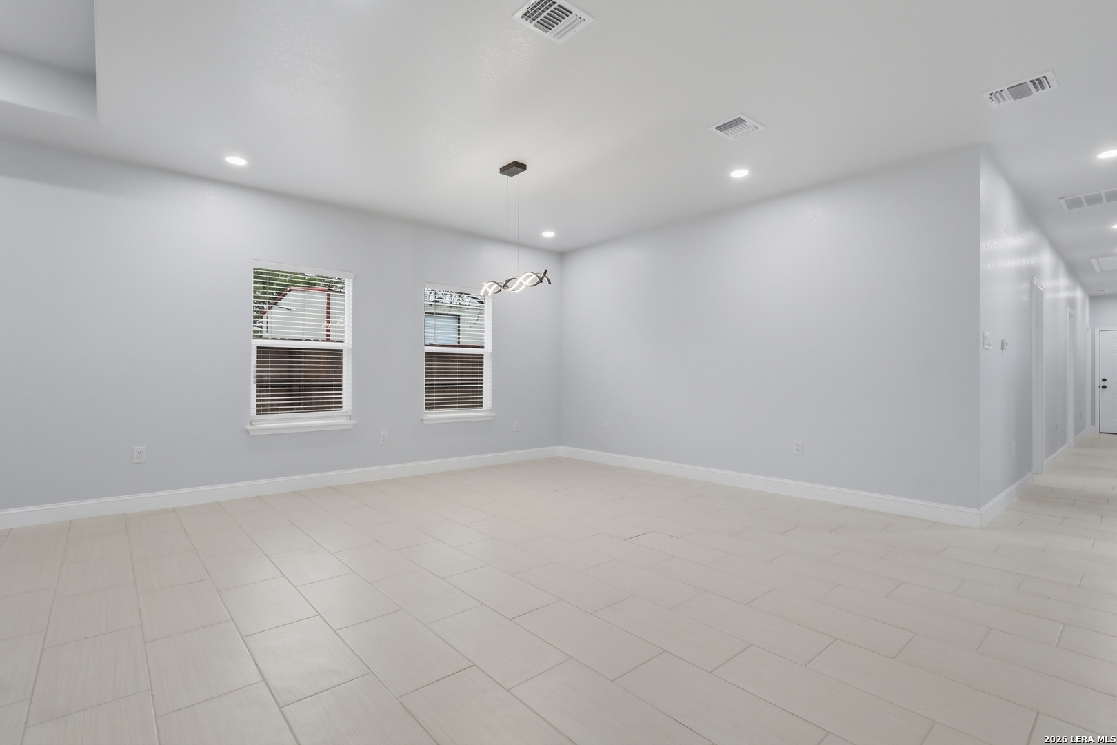 1635 E Chavaneaux San Antonio TX 78214