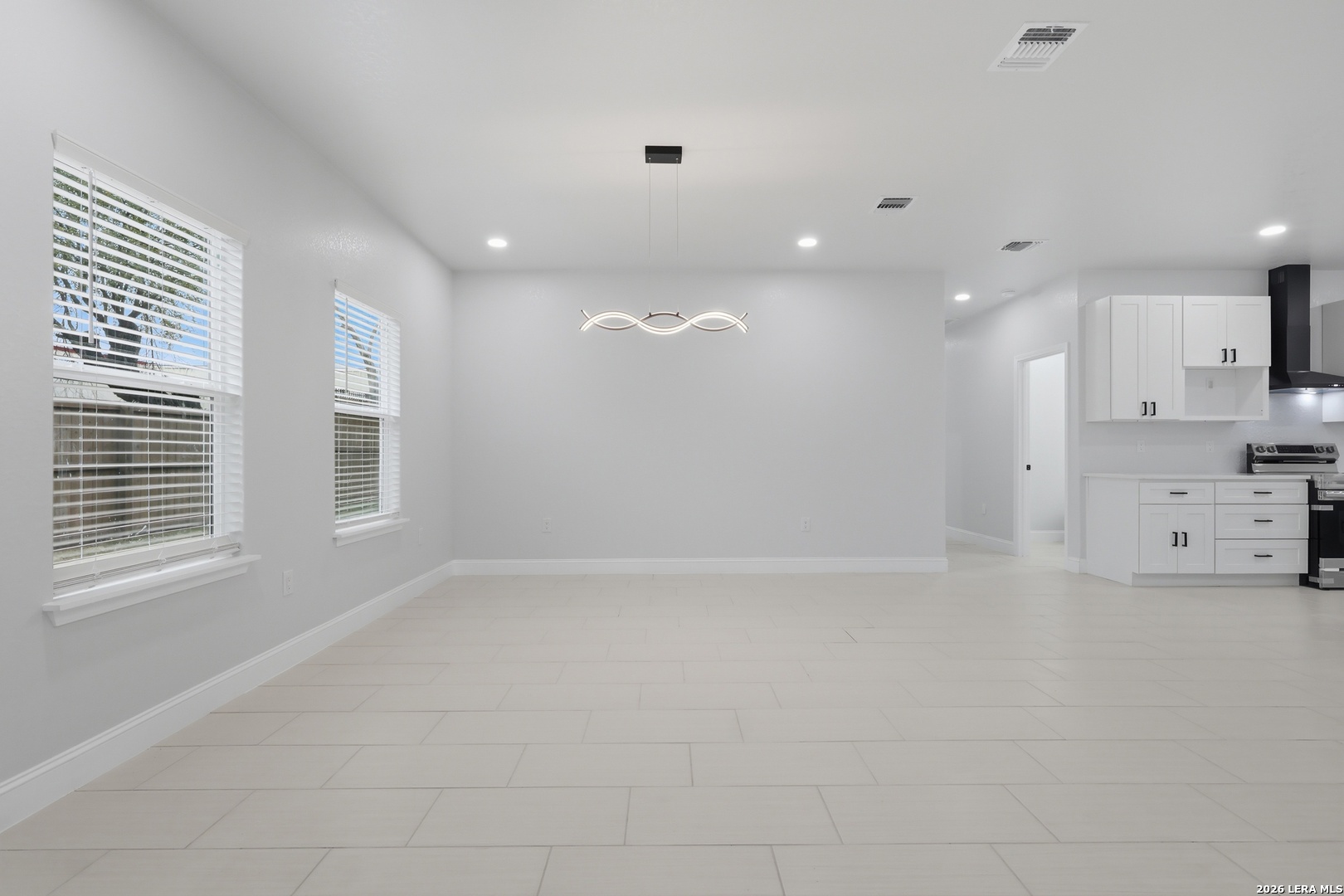 1635 E Chavaneaux San Antonio TX 78214