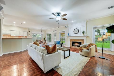 1165 Mesa Blanca San Antonio TX 78248