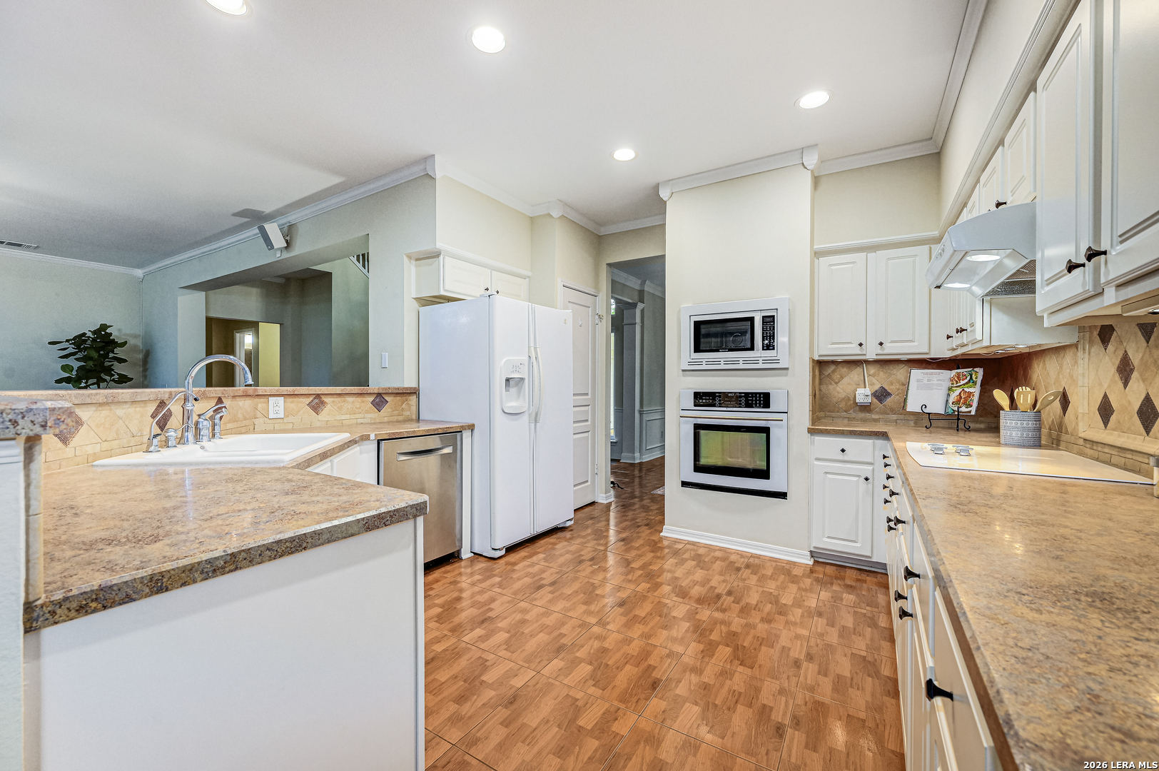 1165 Mesa Blanca San Antonio TX 78248