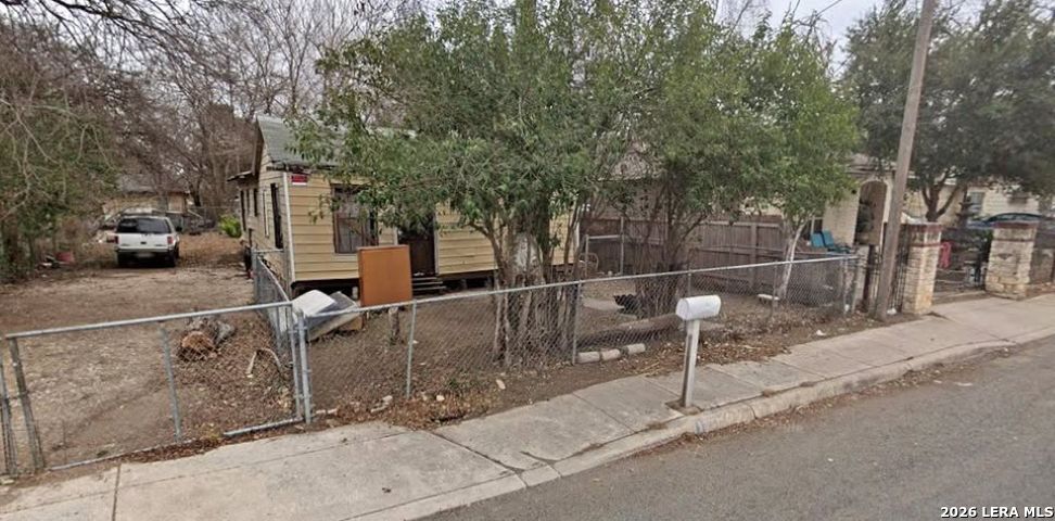 520 S San Bernardo San Antonio TX 78237