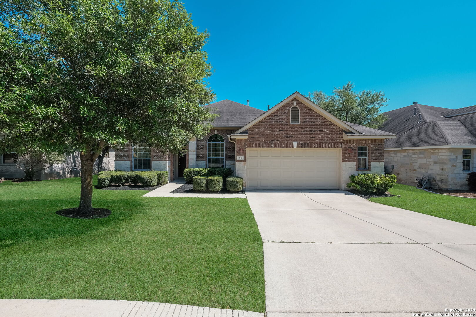 1618 Mountain Cove San Antonio TX 78258