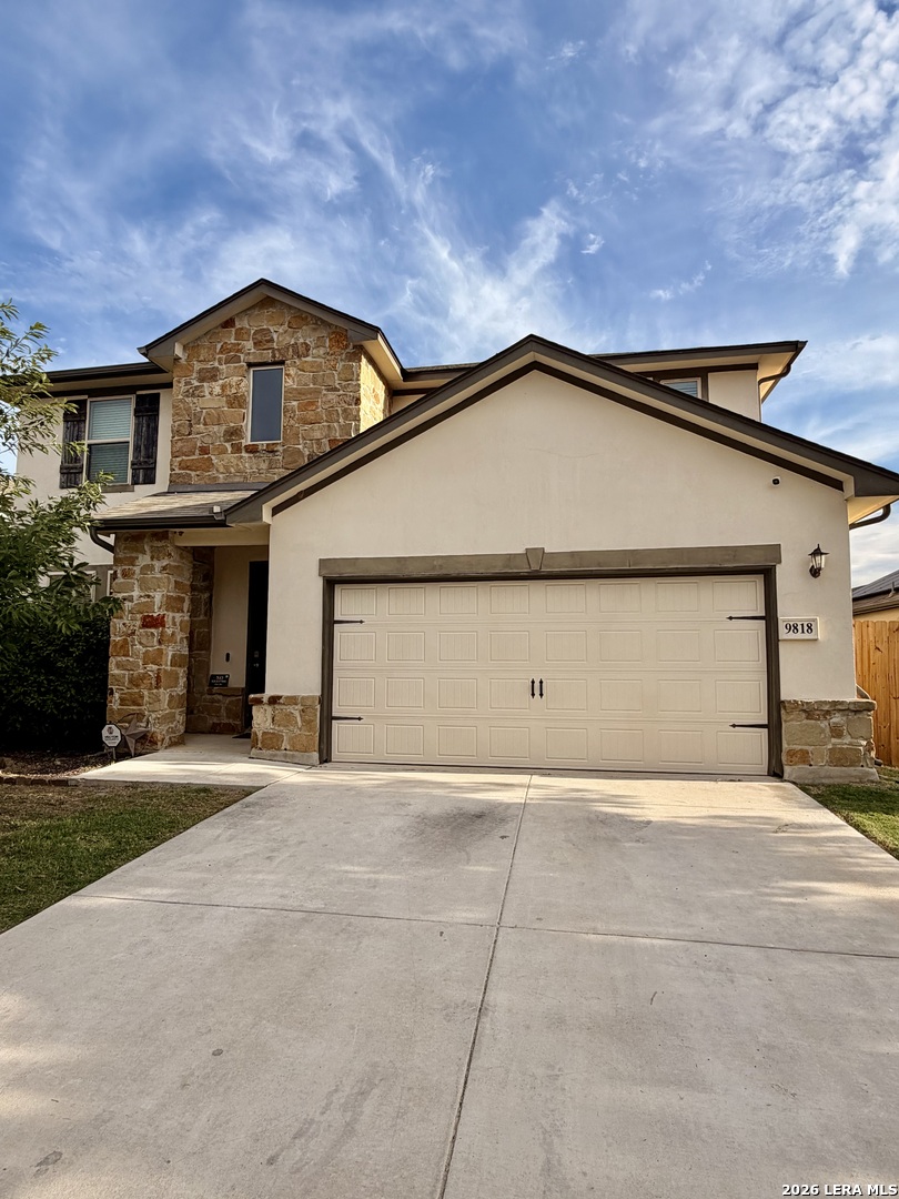 9818 Red Iron Creek Converse TX 78109