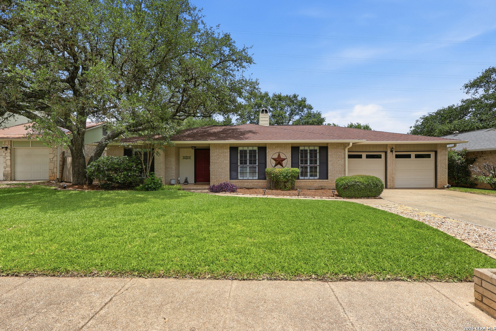 2207 Oak Bend San Antonio TX 78259