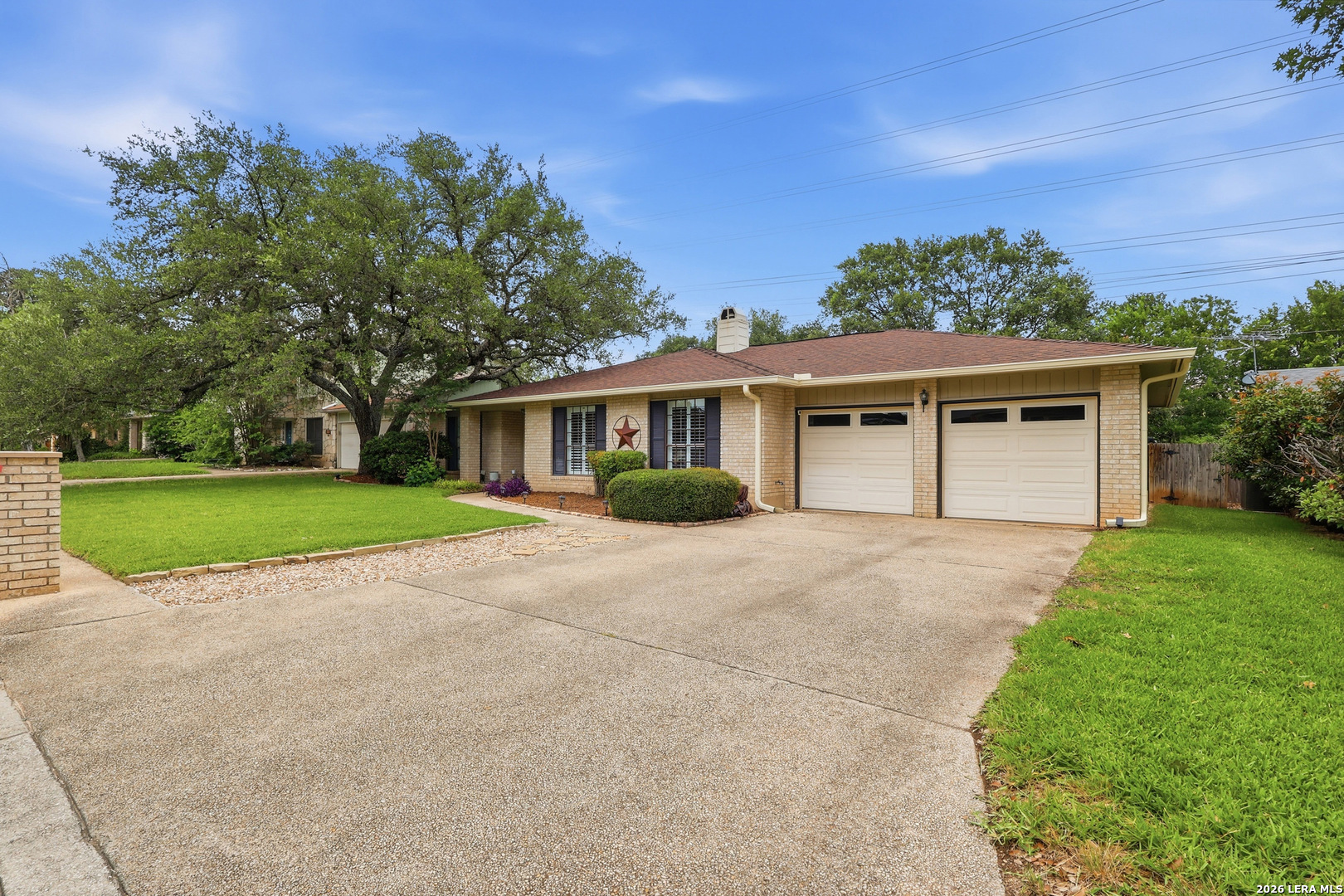 2207 Oak Bend San Antonio TX 78259