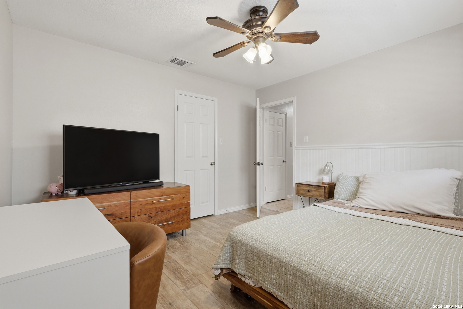2207 Oak Bend San Antonio TX 78259