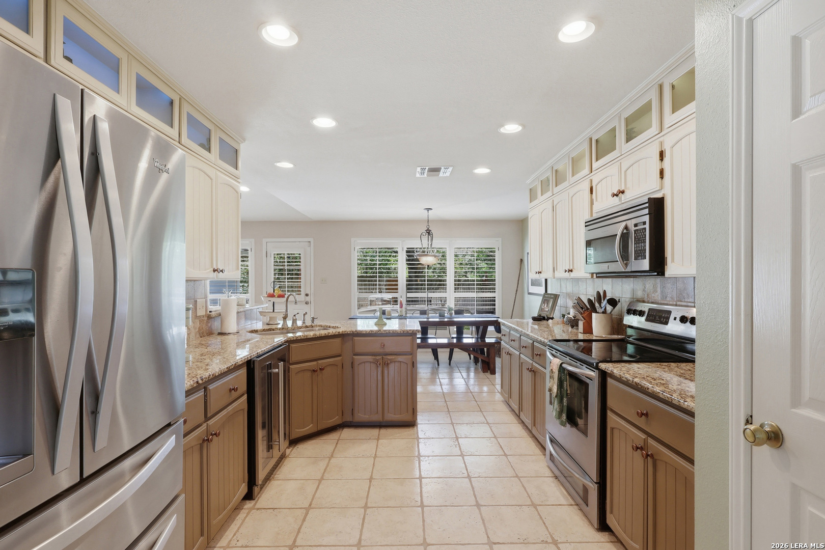 2207 Oak Bend San Antonio TX 78259