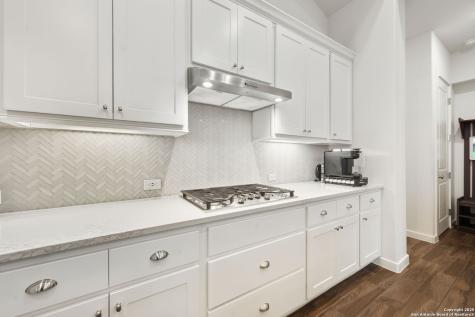 120 Quiet Oak San Marcos TX 78666