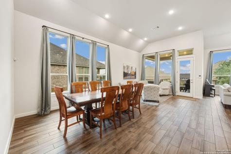 120 Quiet Oak San Marcos TX 78666