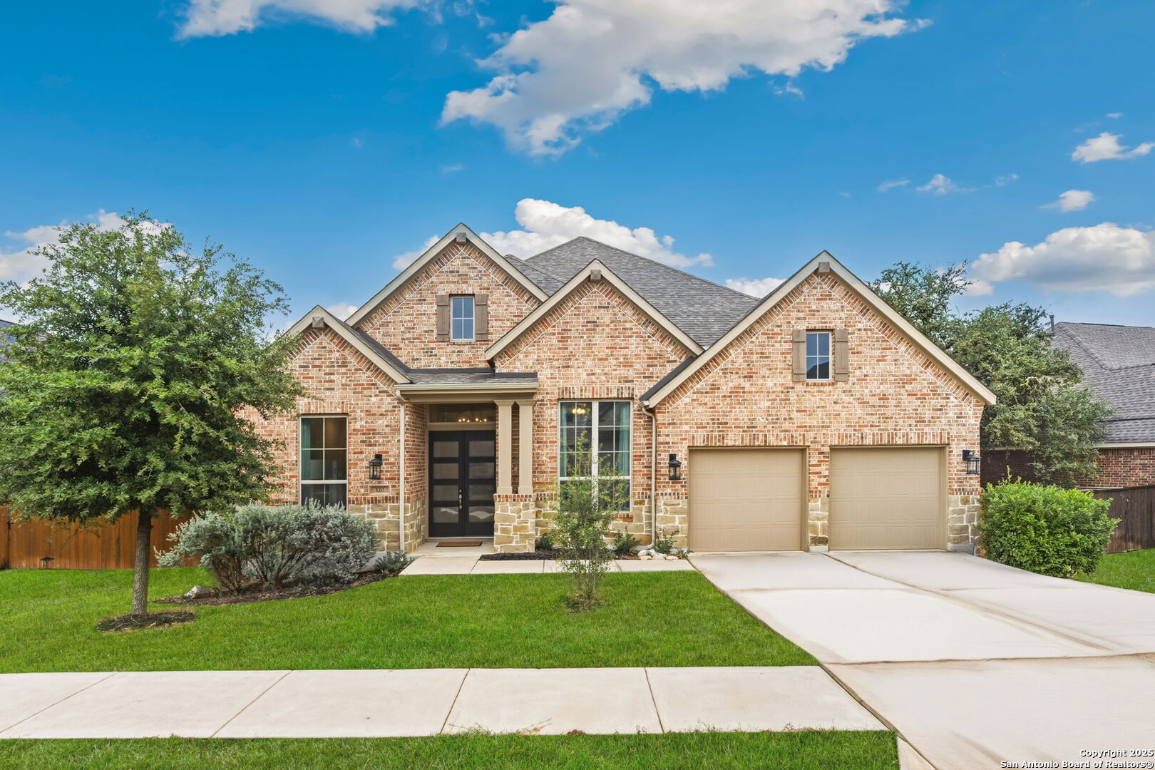120 Quiet Oak San Marcos TX 78666