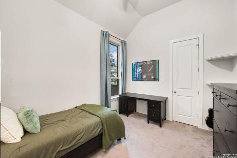 120 Quiet Oak San Marcos TX 78666
