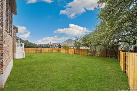 120 Quiet Oak San Marcos TX 78666