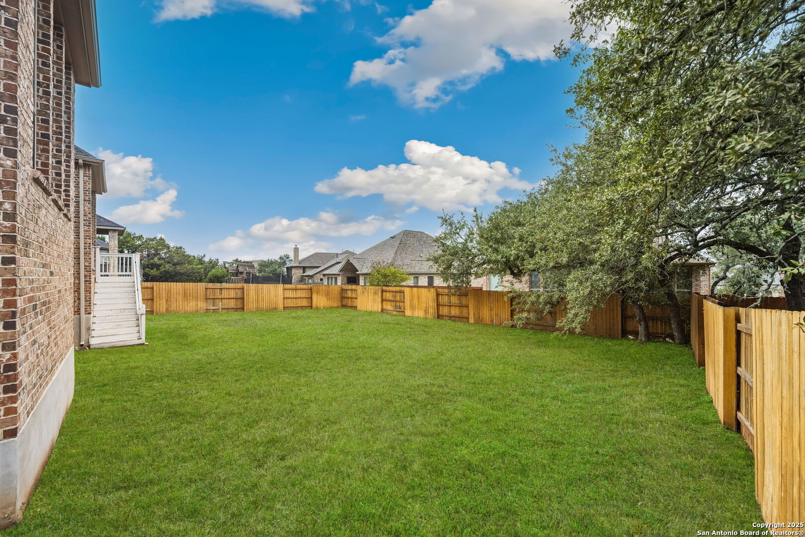 120 Quiet Oak San Marcos TX 78666
