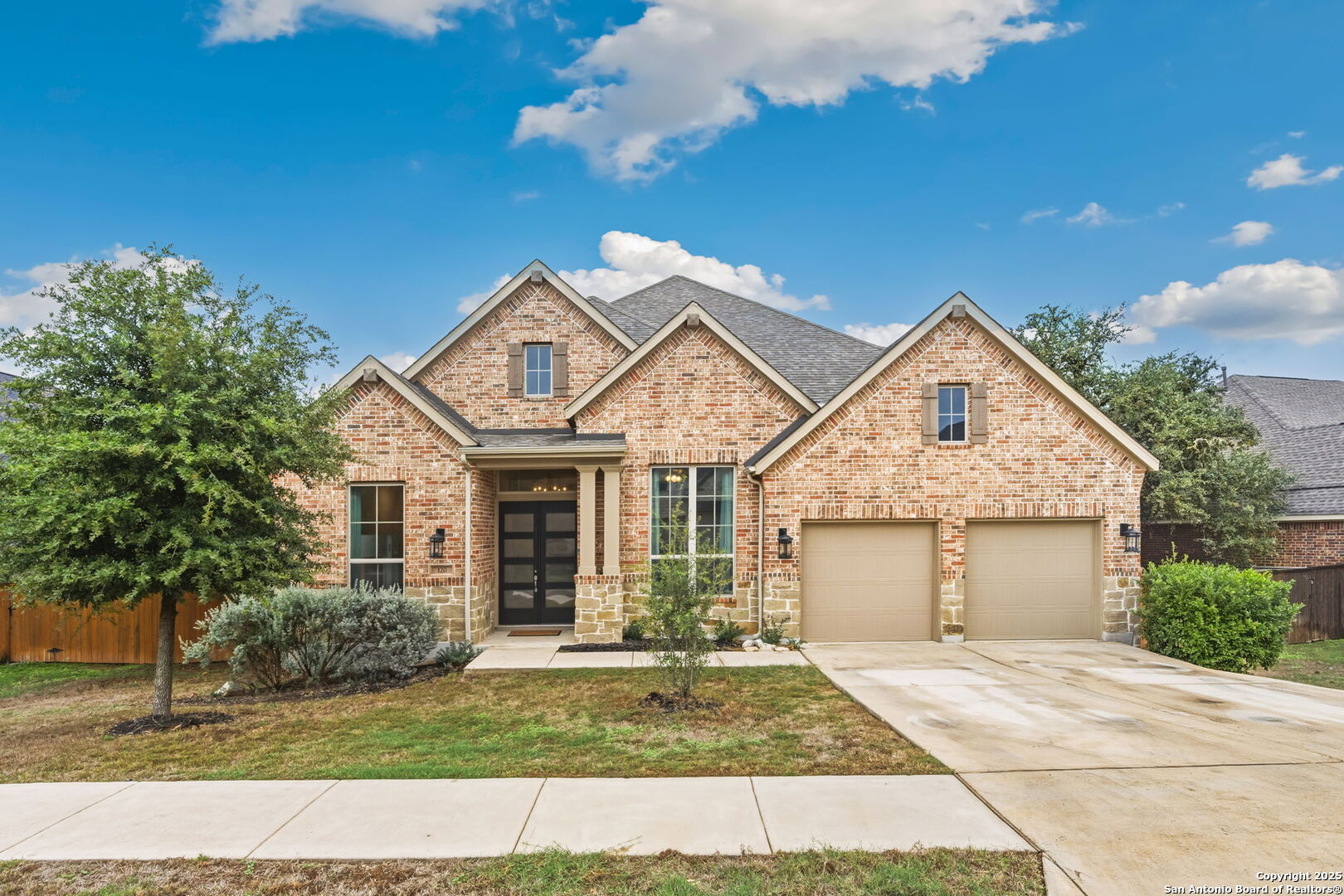 120 Quiet Oak San Marcos TX 78666