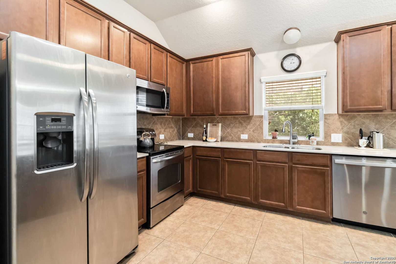 1922 Lindal Pointe San Antonio TX 78260