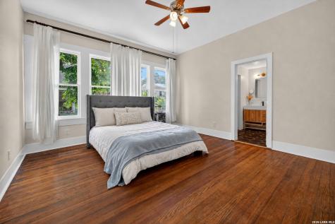 446 Kayton Avenue San Antonio TX 78210