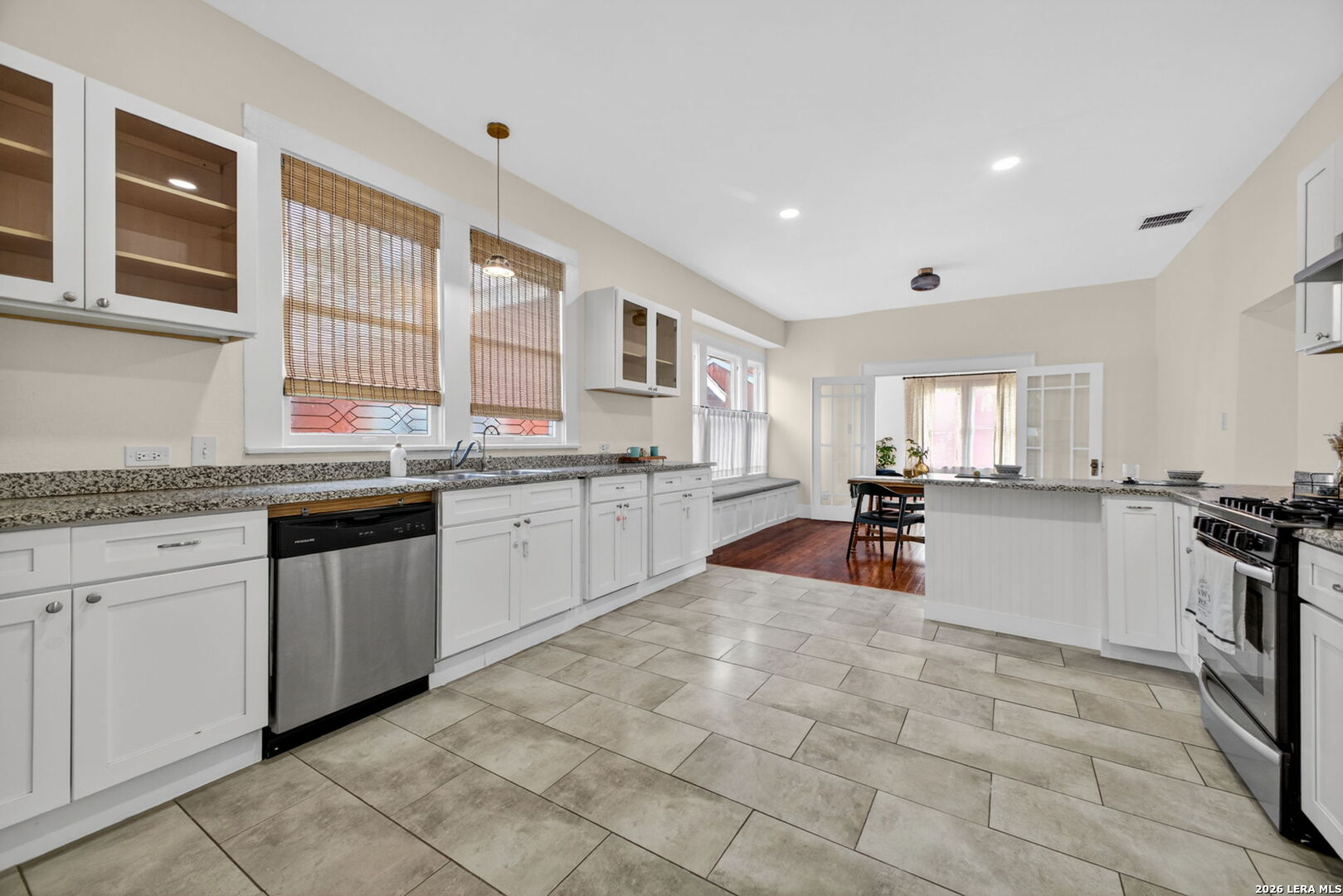 446 Kayton Avenue San Antonio TX 78210