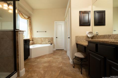 5306 Tulip Bend San Antonio TX 78253
