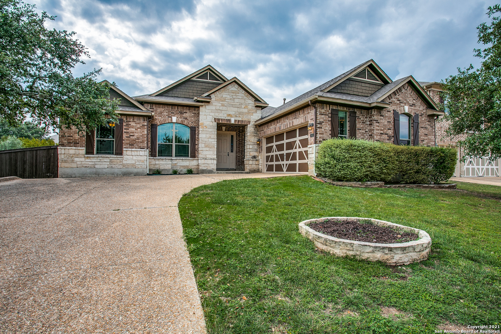19243 Boltmore Bay San Antonio TX 78258