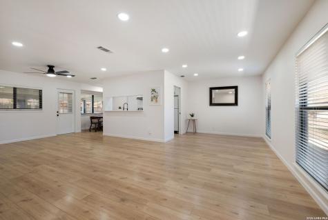 10911 Putman Farm San Antonio TX 78230