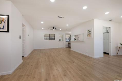 10911 Putman Farm San Antonio TX 78230