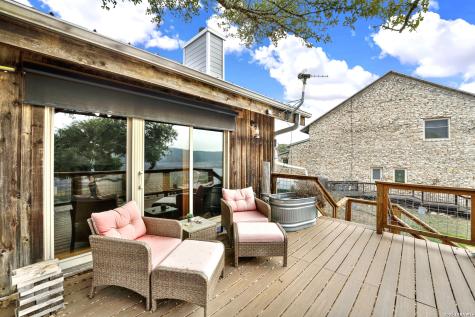 309 & 314 Sunset Lakehills TX 78063