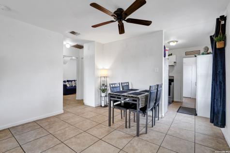 538 Golden Crown Drive San Antonio TX 78223