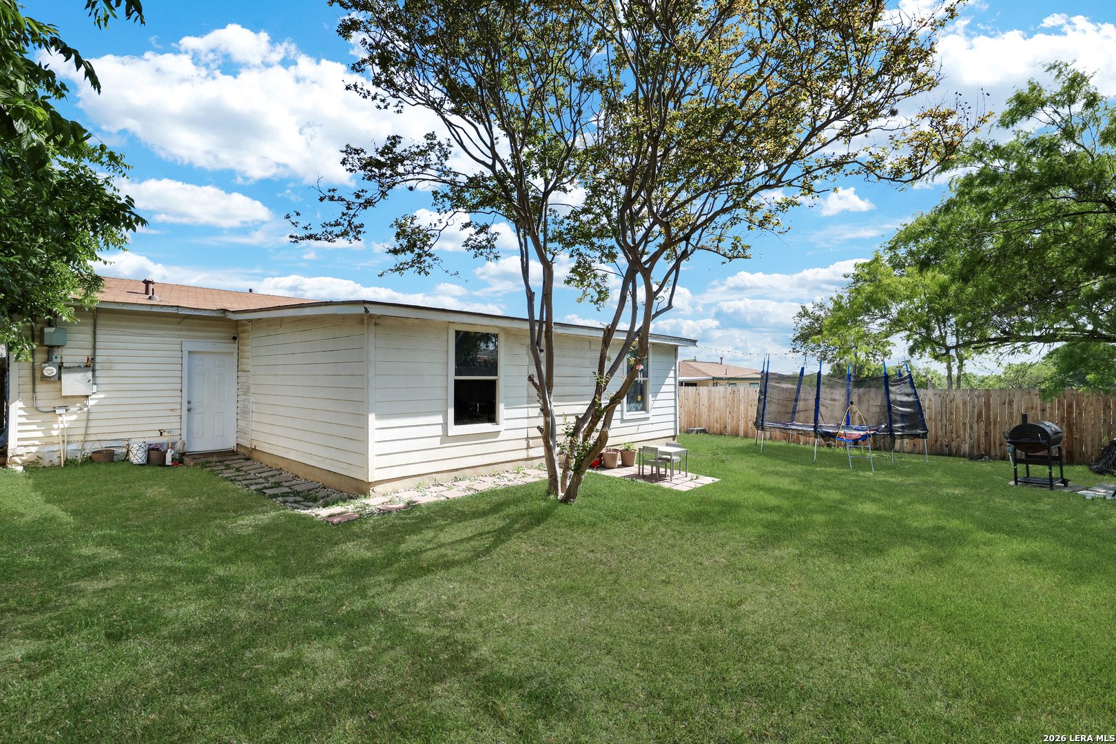 538 Golden Crown Drive San Antonio TX 78223