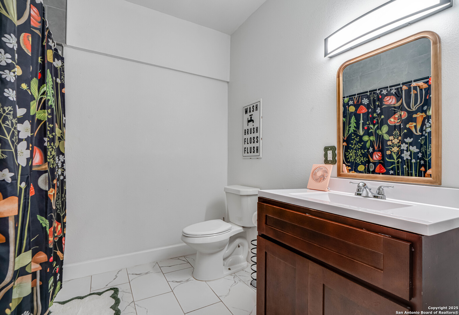 1505 W Craig Place San Antonio TX 78201