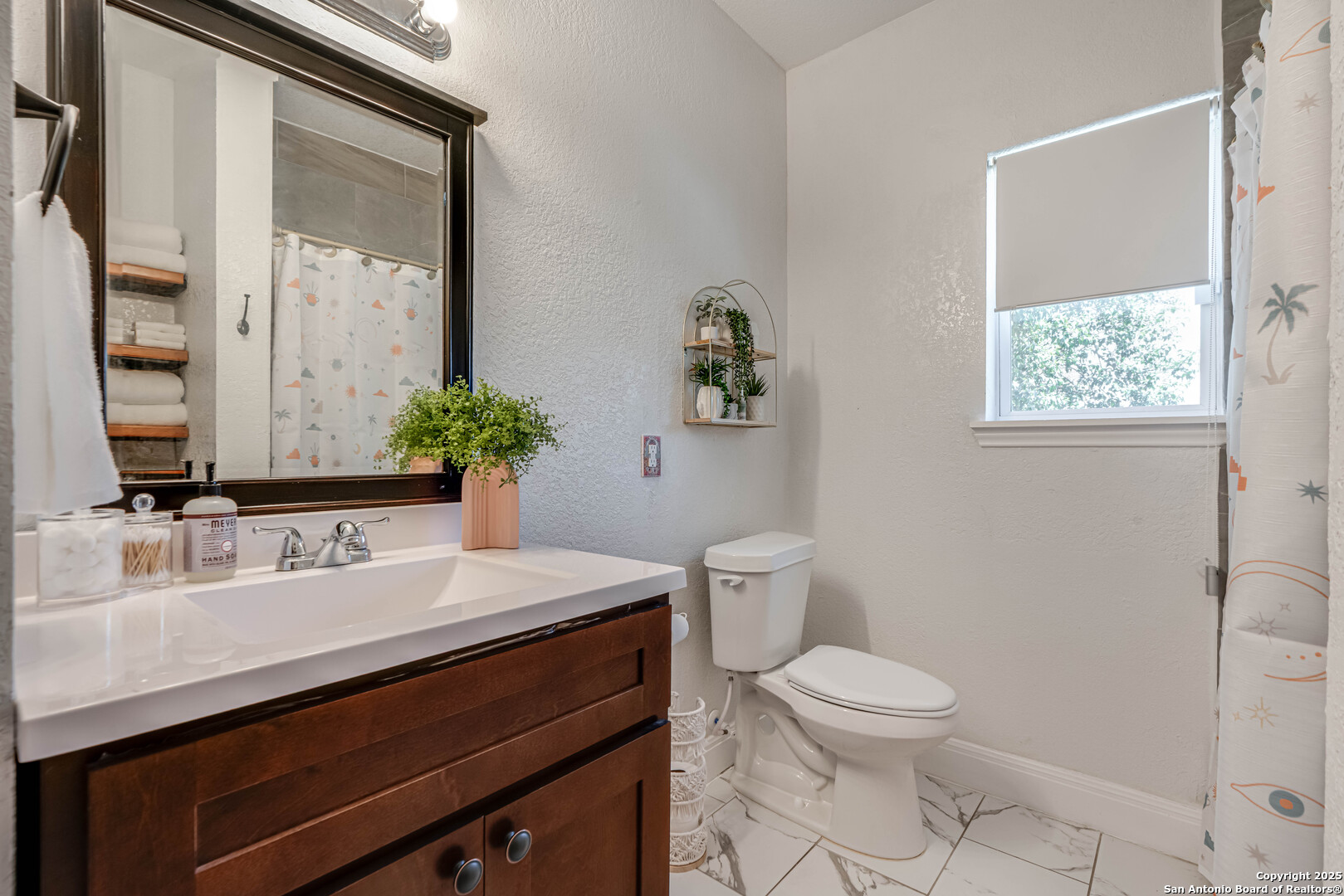 1505 W Craig Place San Antonio TX 78201