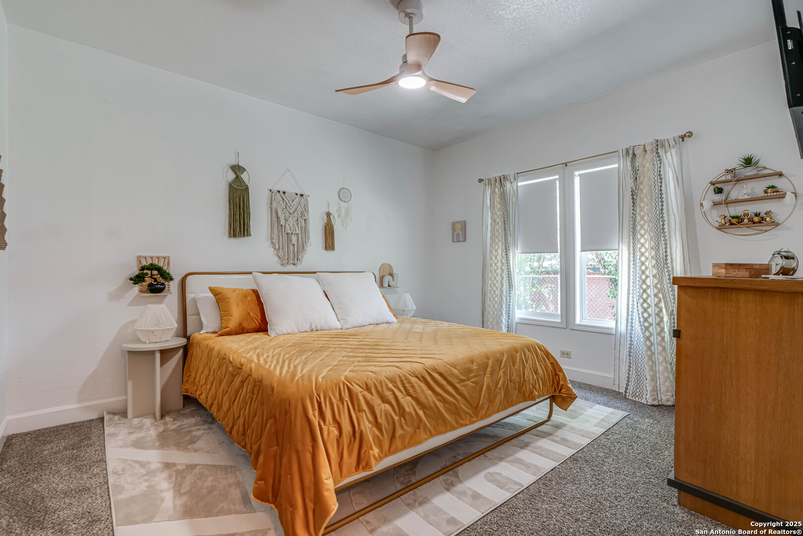 1505 W Craig Place San Antonio TX 78201