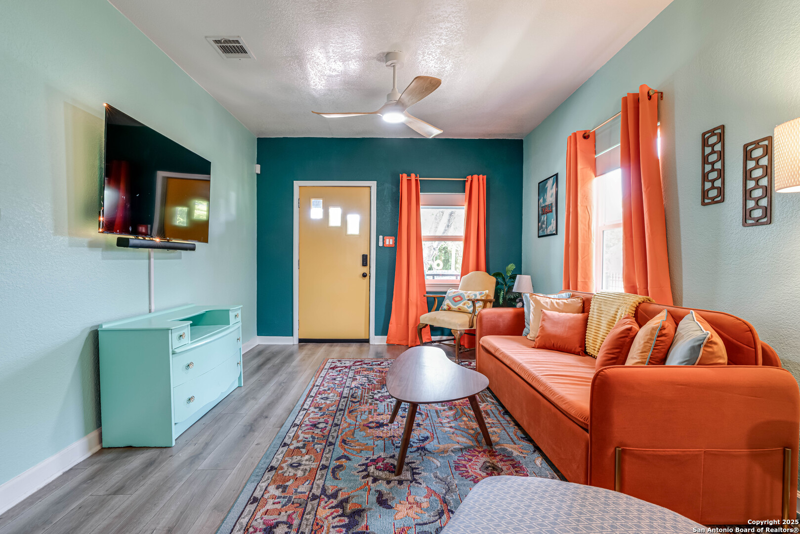 1505 W Craig Place San Antonio TX 78201